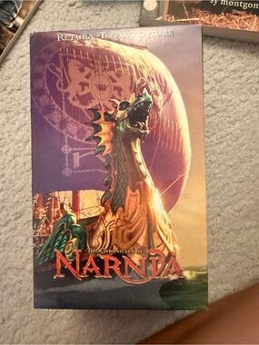 The Chronicles of Narnia complete 7 book series